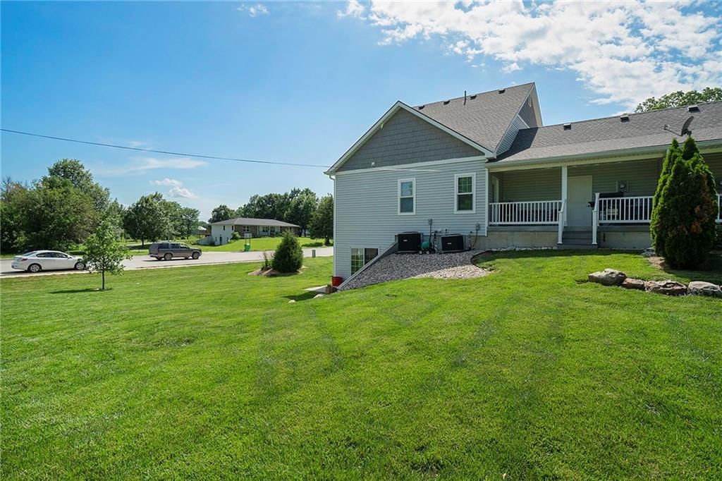 509 N Birch Street — photo 32