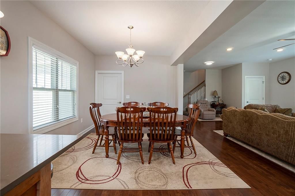 509 N Birch Street — photo 8