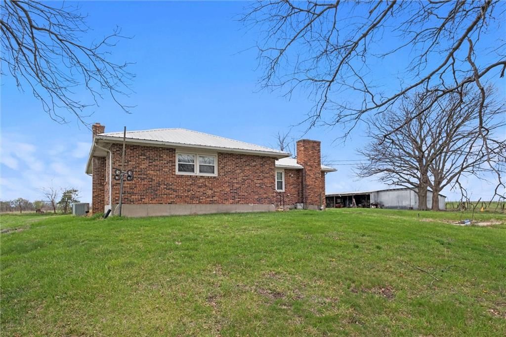 2375 N 800th Road — photo 3