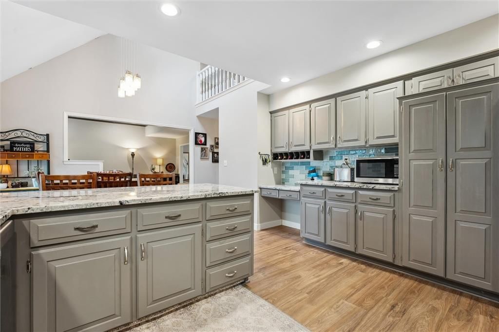 1161 SW Kimstin Court — photo 12