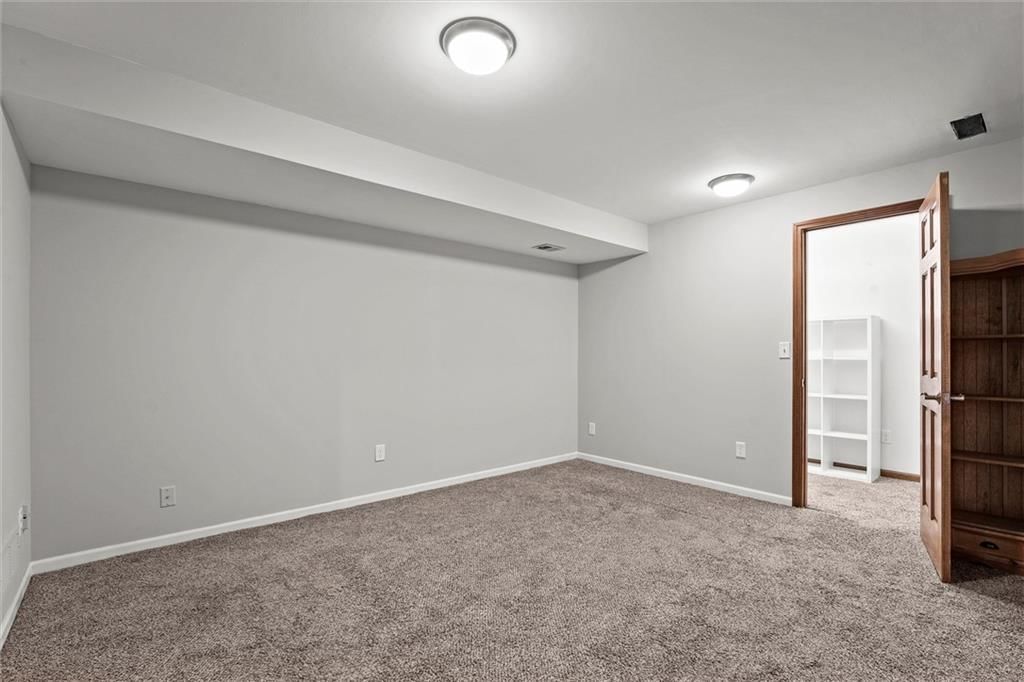 1161 SW Kimstin Court — photo 32