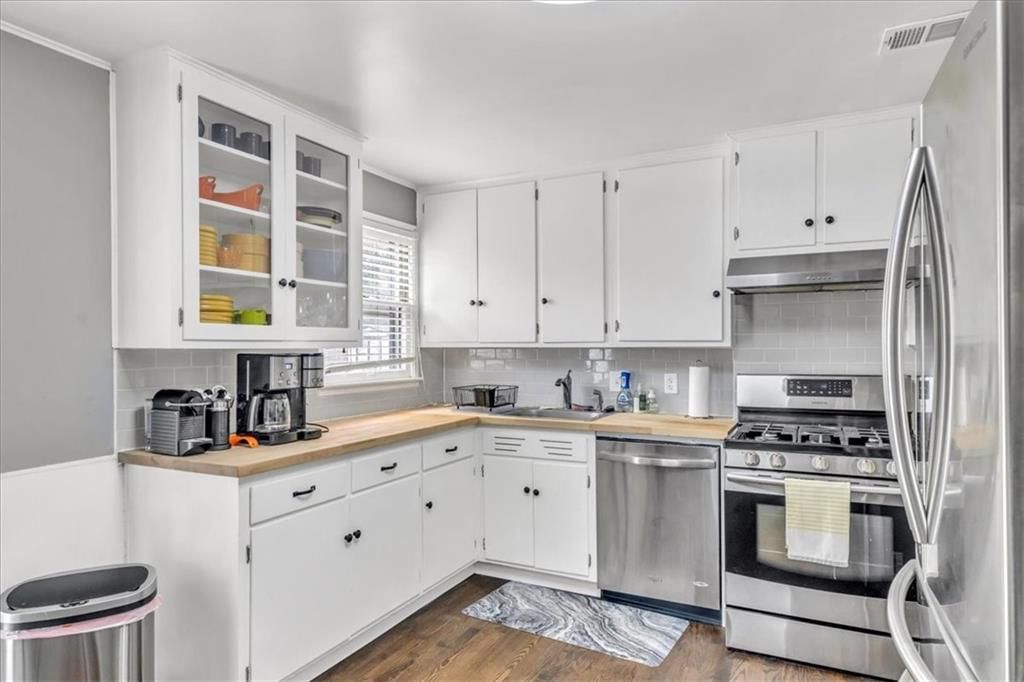 7601 CONSER Street — photo 8