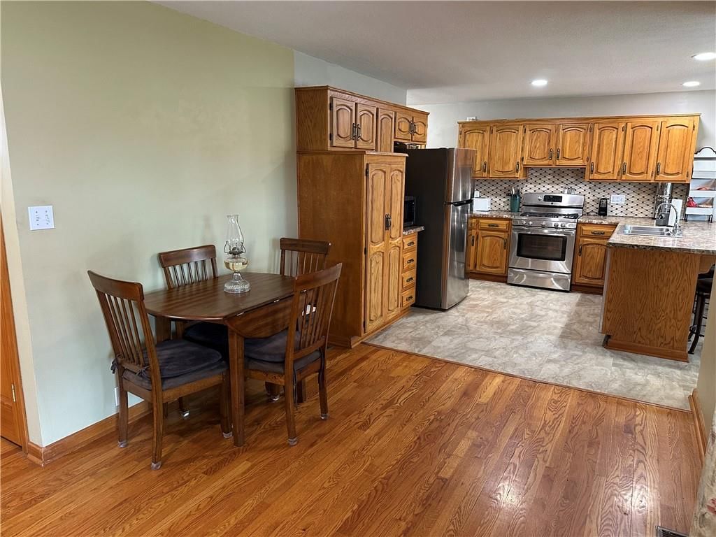 618 E Partridge Avenue — photo 8
