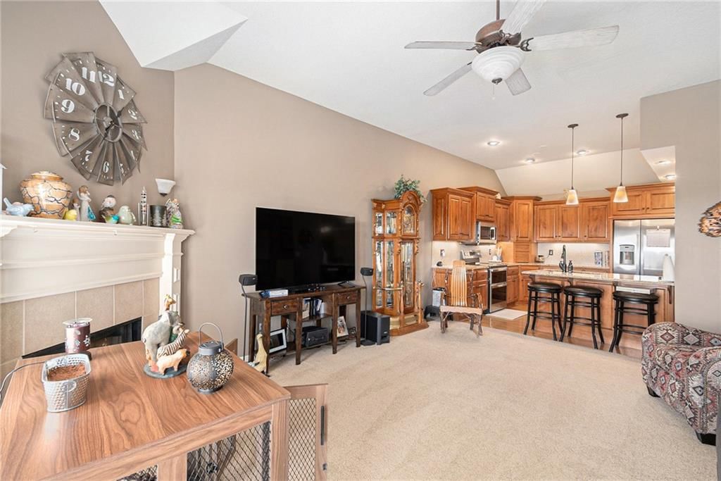 403 Marina Court — photo 6
