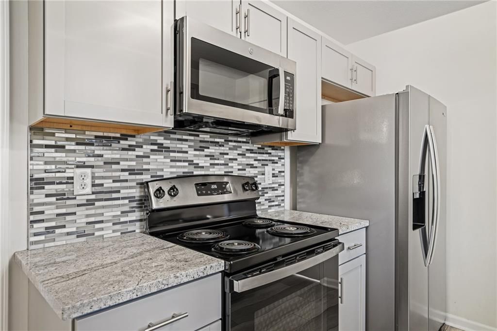 3809 S Main Street — photo 9