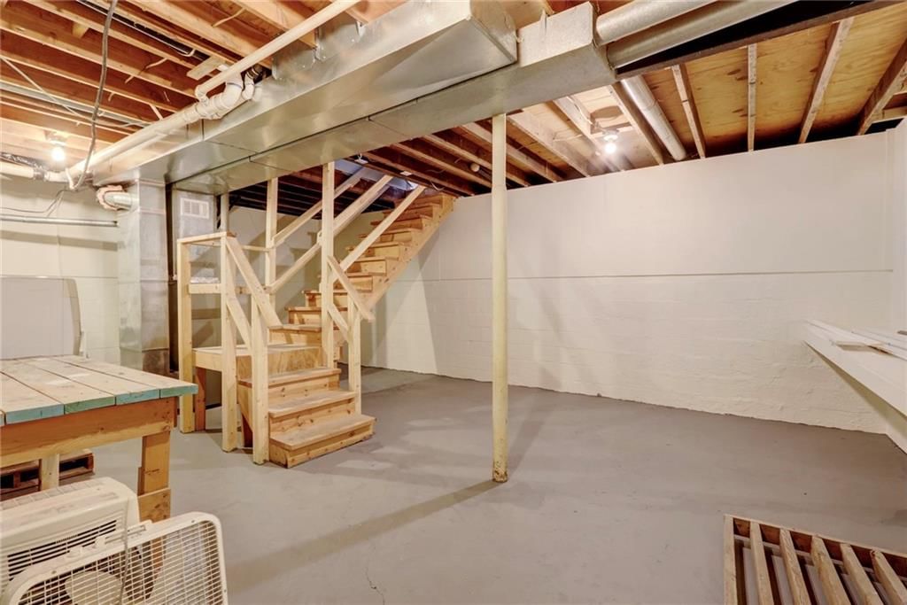 1703 Tilden Street — photo 22