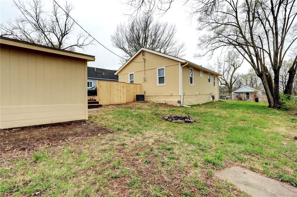 1703 Tilden Street — photo 30