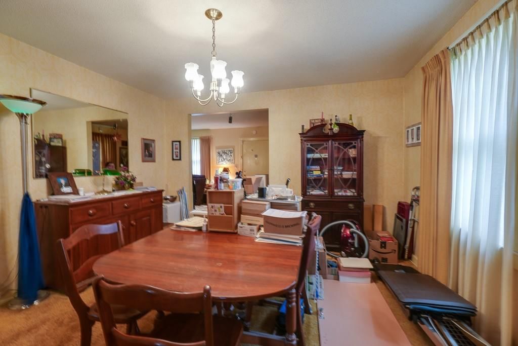 1417 S Home Avenue — photo 9