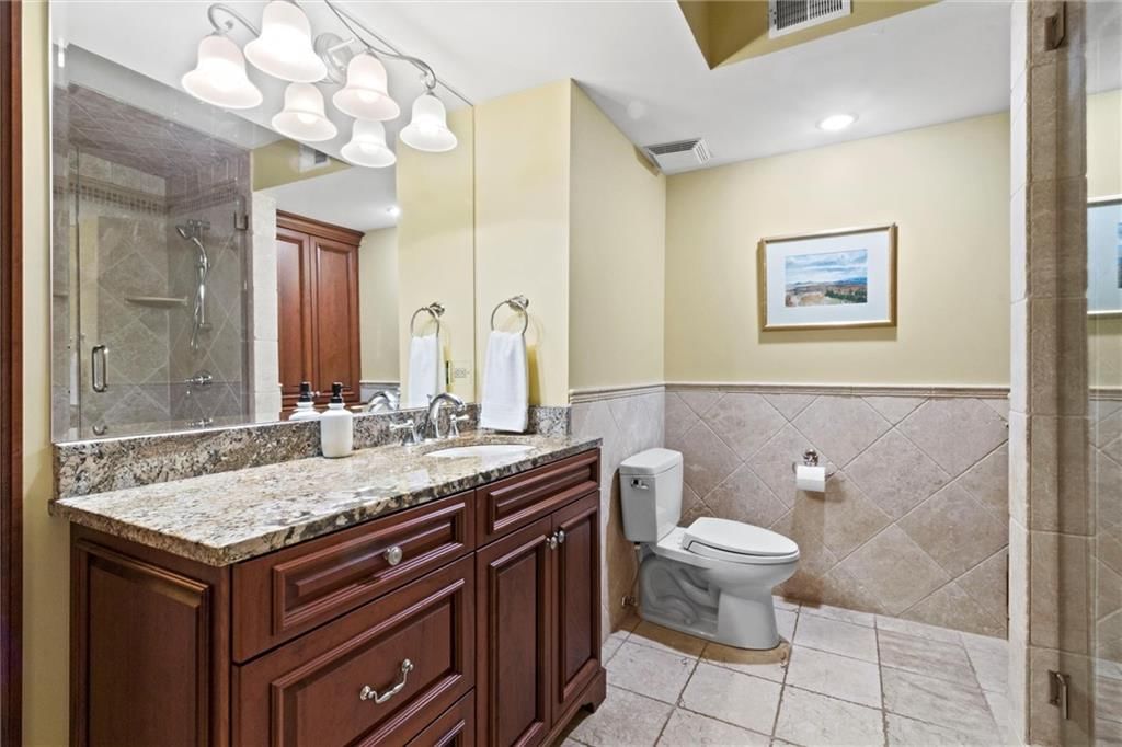 4930 Central Street — photo 35