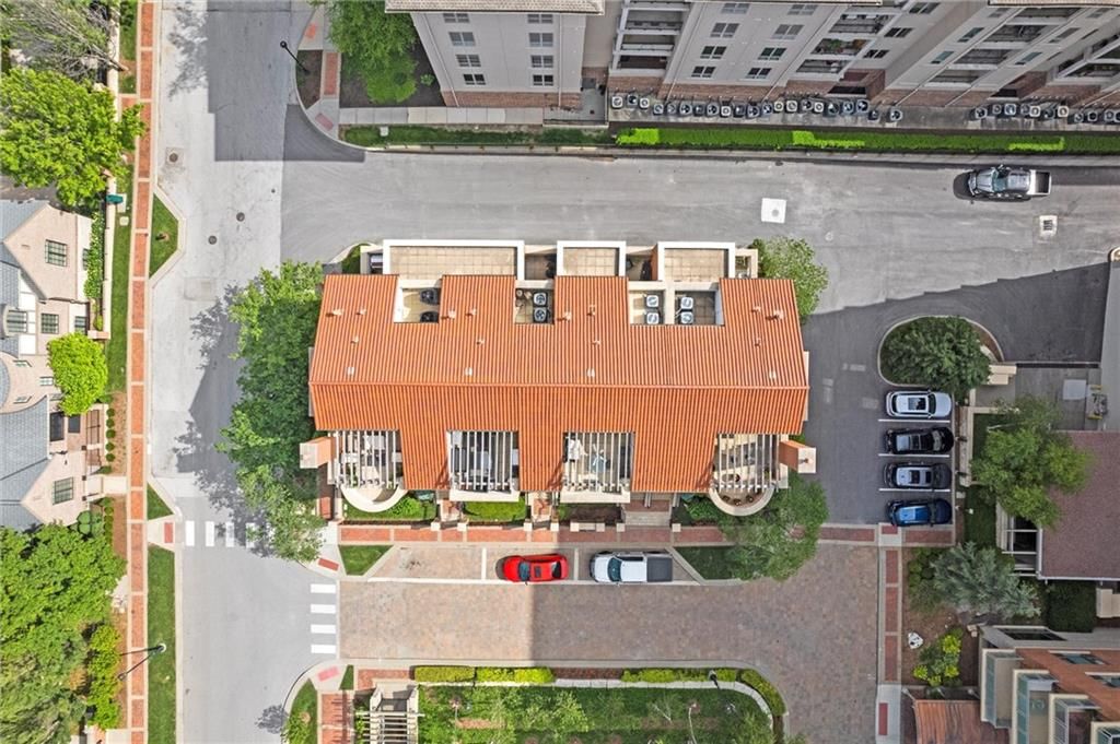 4930 Central Street — photo 43