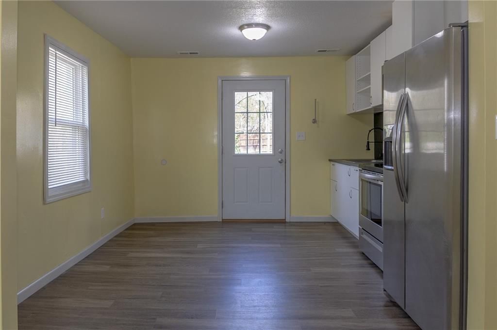 808 Ley Street — photo 6