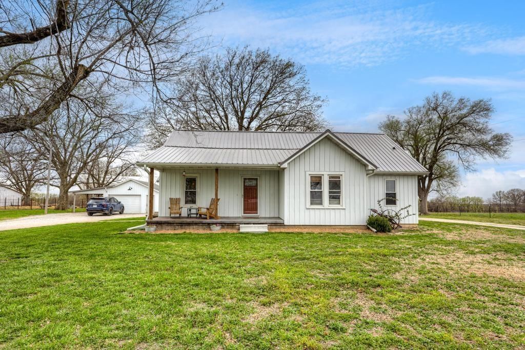 12296 S 1596 Pass — photo 2