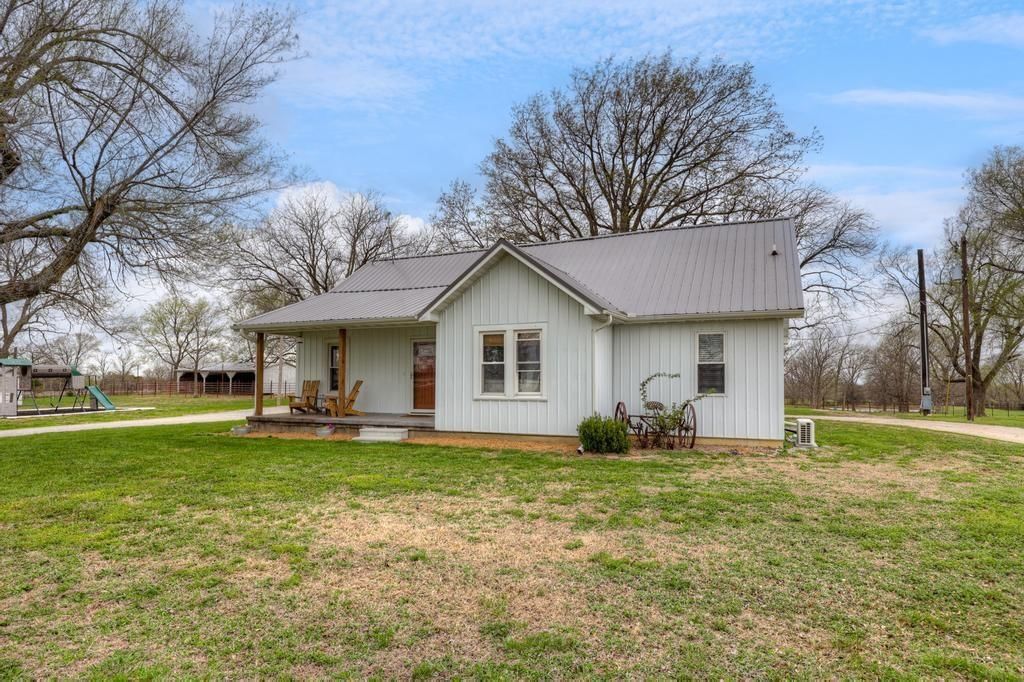 12296 S 1596 Pass — photo 3