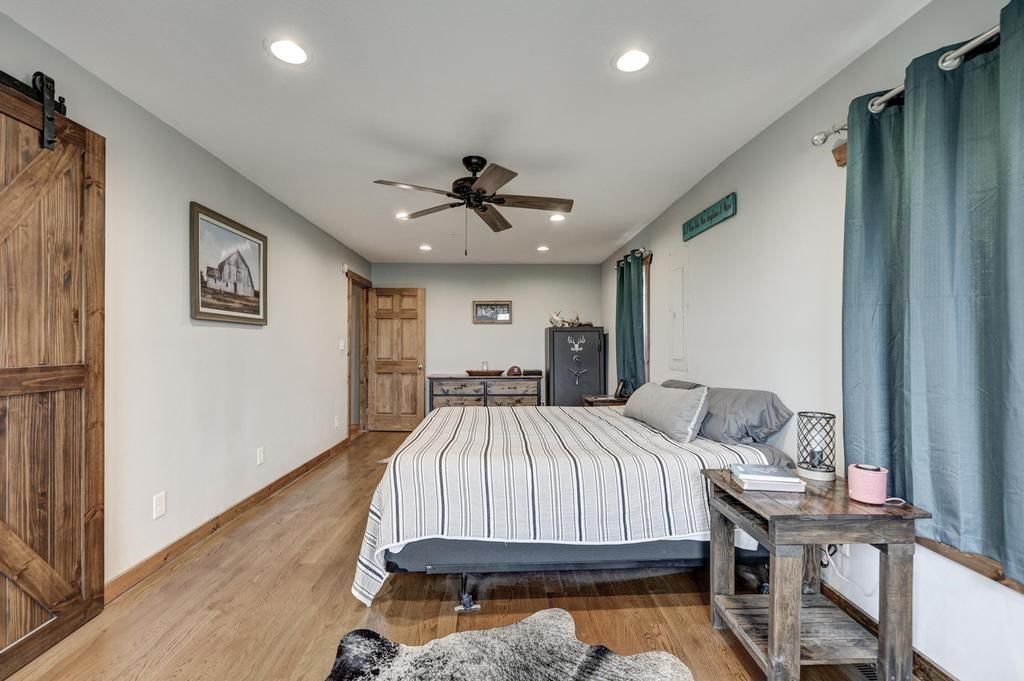12296 S 1596 Pass — photo 23
