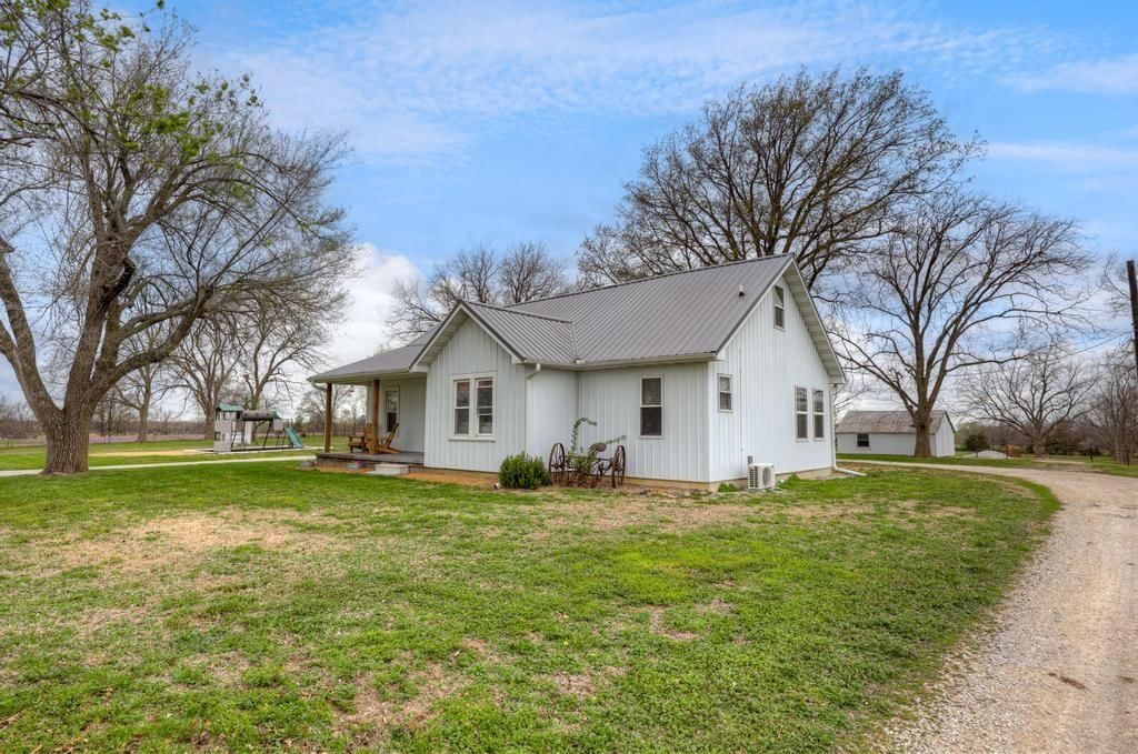 12296 S 1596 Pass — photo 4