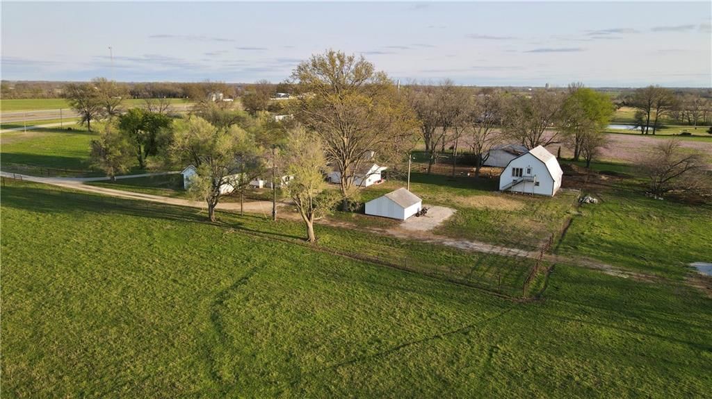 12296 S 1596 Pass — photo 68
