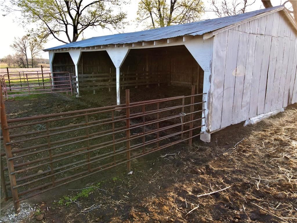 12296 S 1596 Pass — photo 80