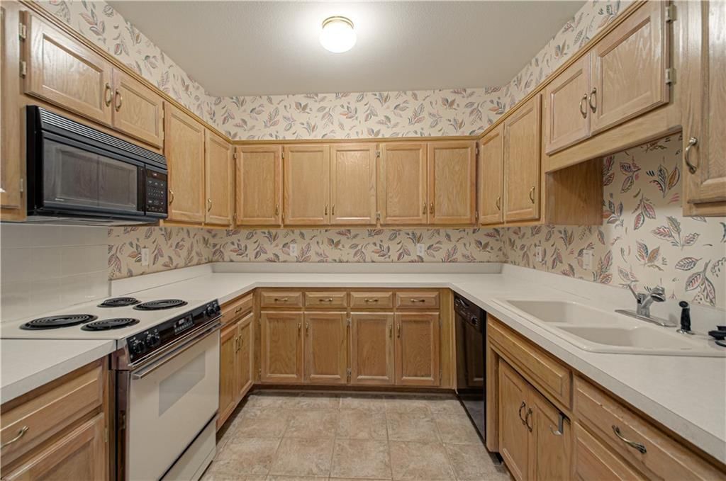 26575 W 106th Terrace — photo 33