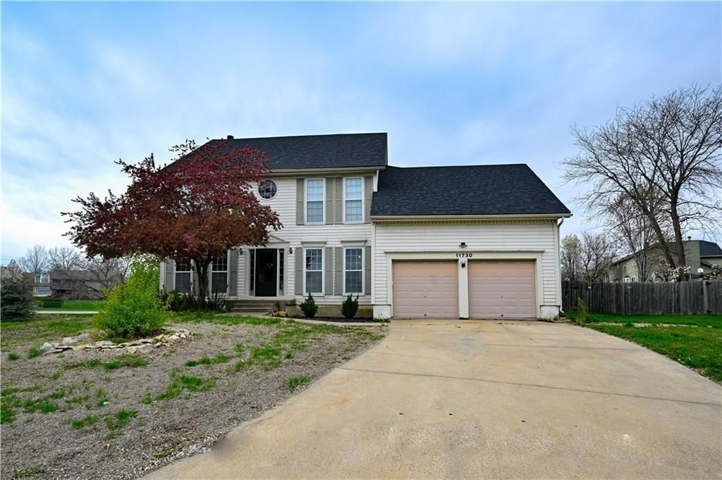 11730 Garnett Street — photo 2
