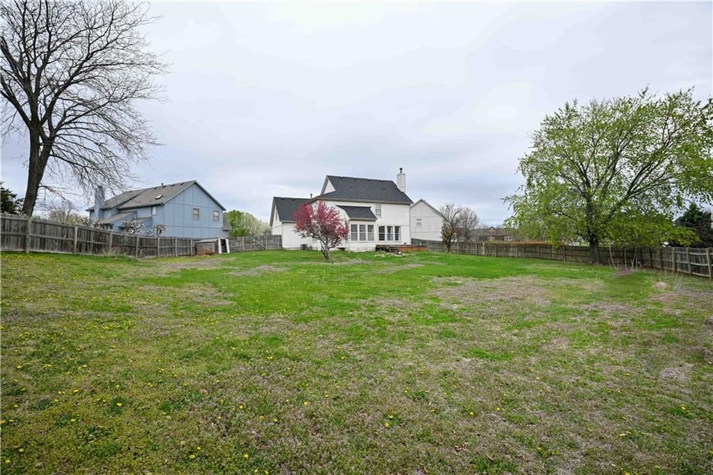 11730 Garnett Street — photo 5