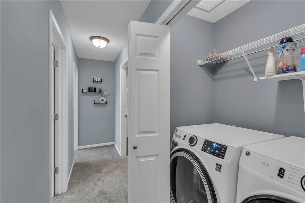 213 NE Chateau Drive — photo 23
