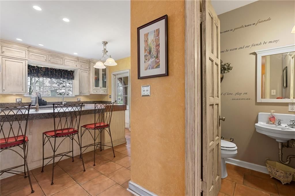 8 Orchard Place — photo 28