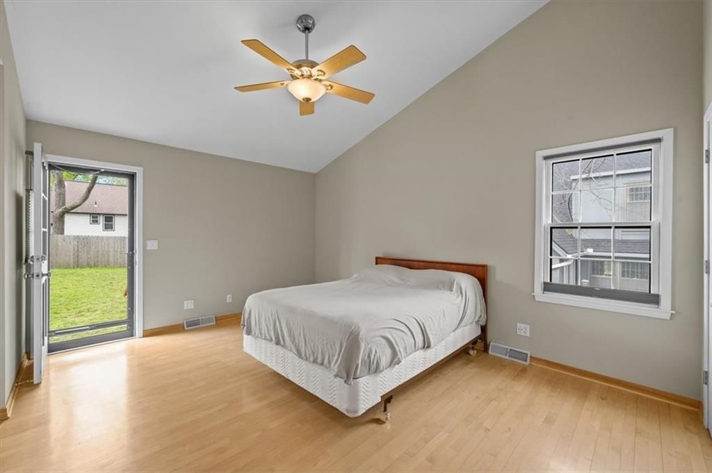 9614 W 83rd Terrace — photo 13