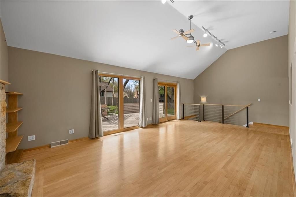 9614 W 83rd Terrace — photo 6