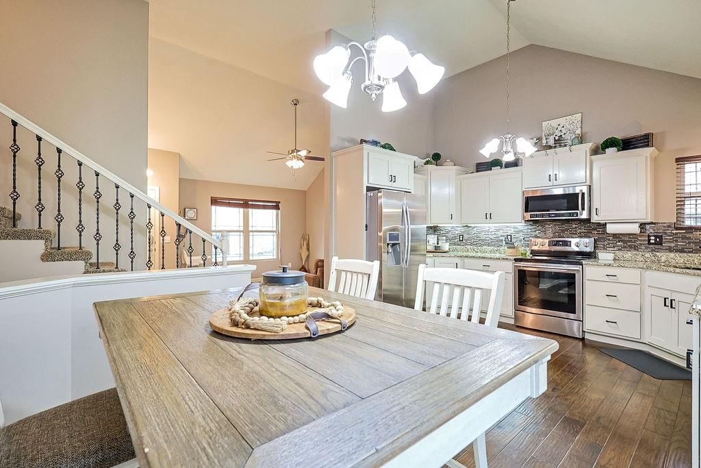 1203 S Arbor Street — photo 15