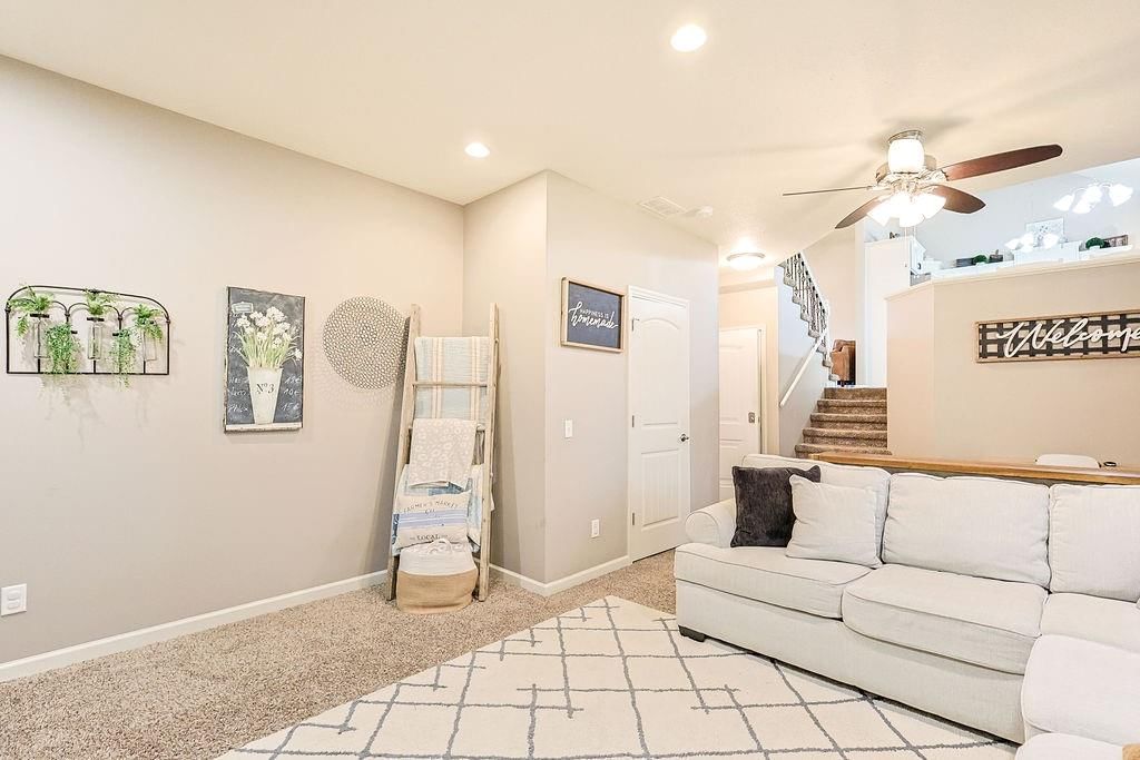 1203 S Arbor Street — photo 18