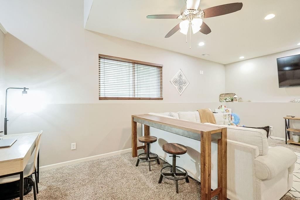 1203 S Arbor Street — photo 19