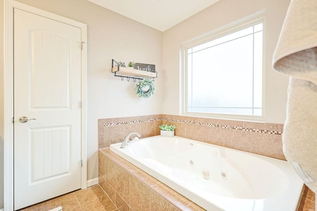 1203 S Arbor Street — photo 27