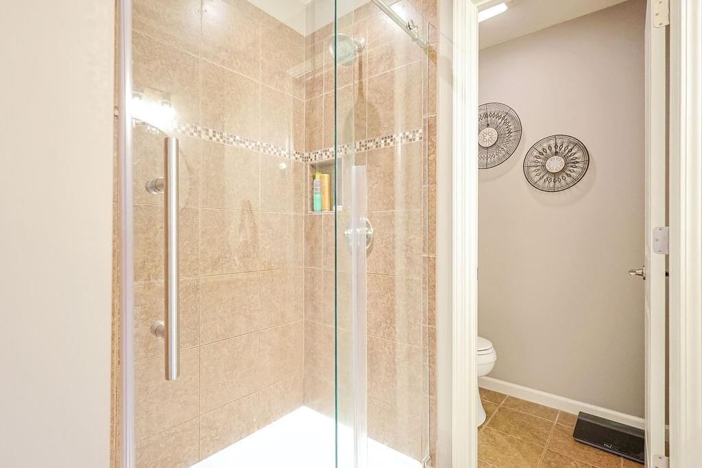 1203 S Arbor Street — photo 28