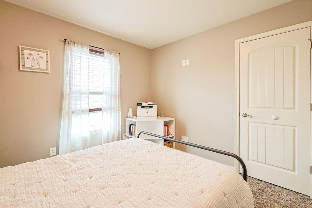 1203 S Arbor Street — photo 38