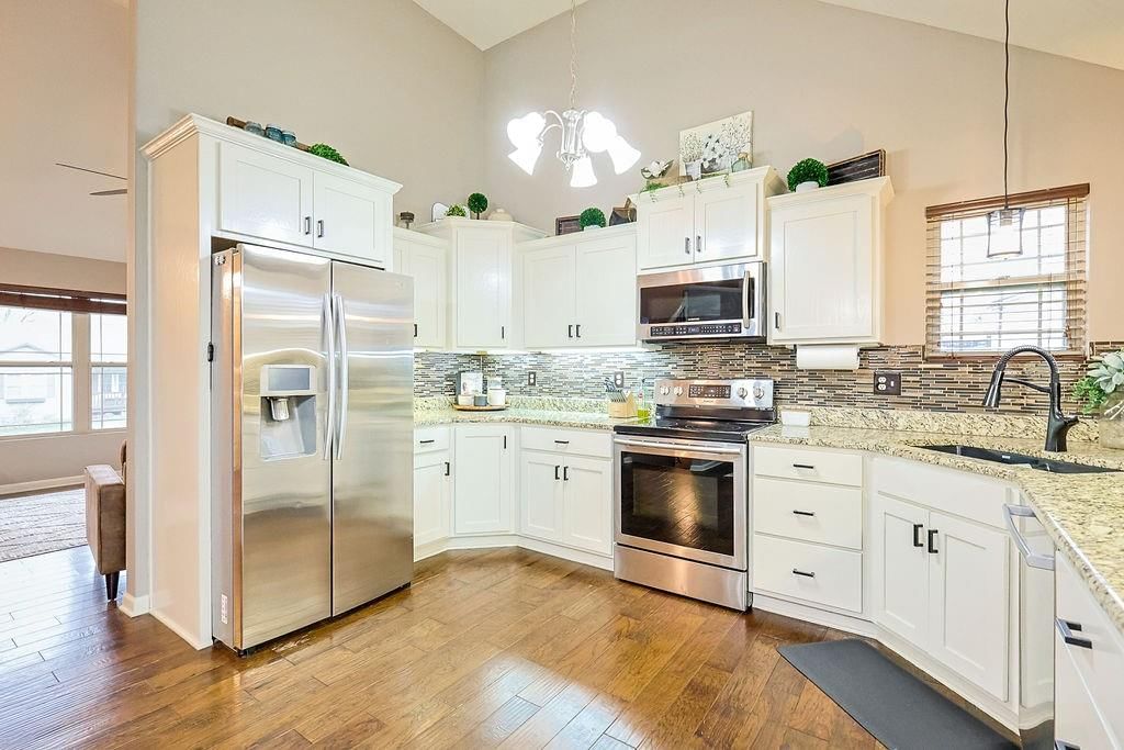 1203 S Arbor Street — photo 10