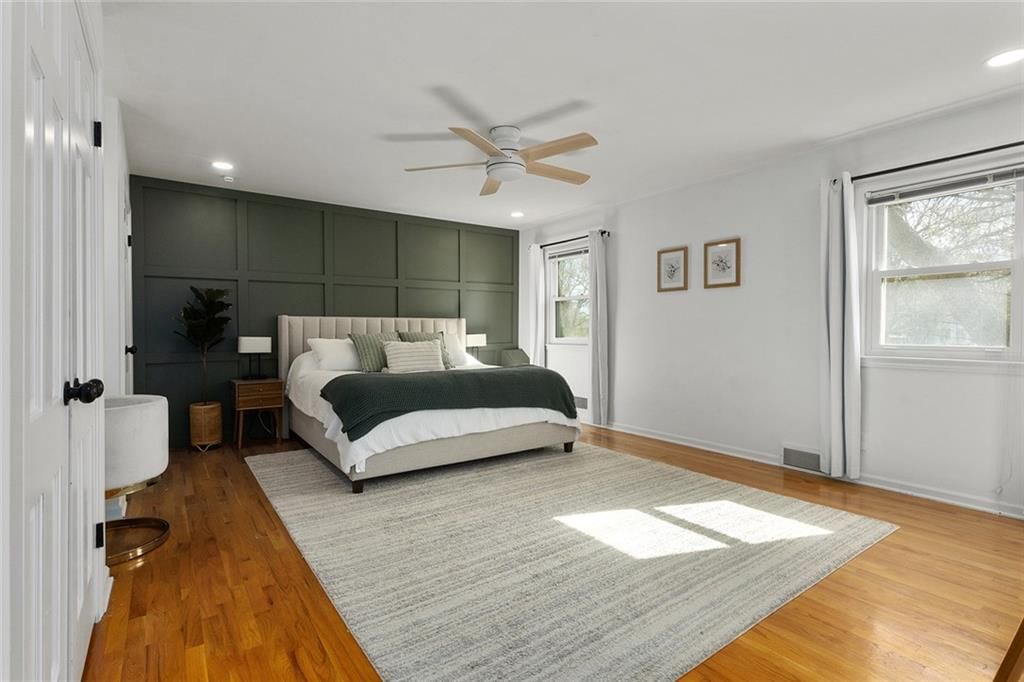 10909 Forest Avenue — photo 19