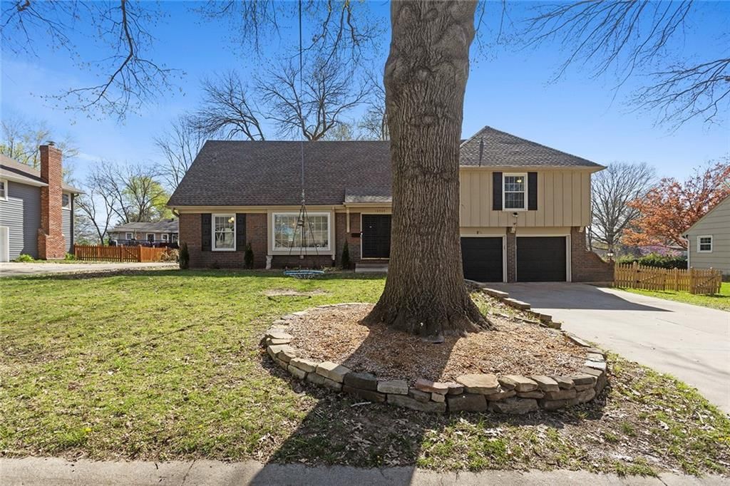 10909 Forest Avenue — photo 43