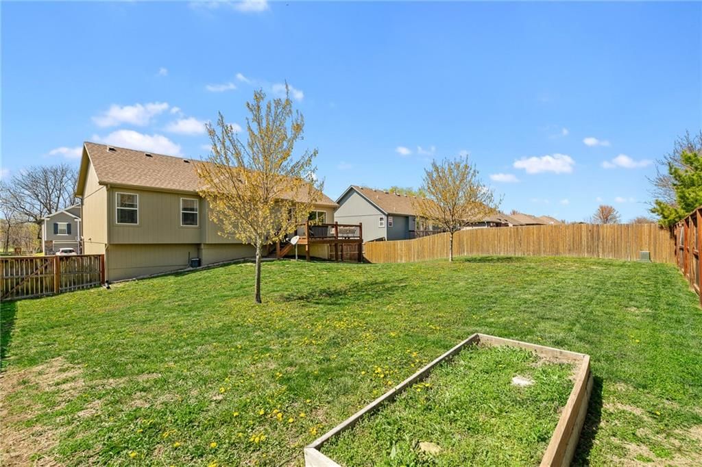 9024 SW 10th Street — photo 31