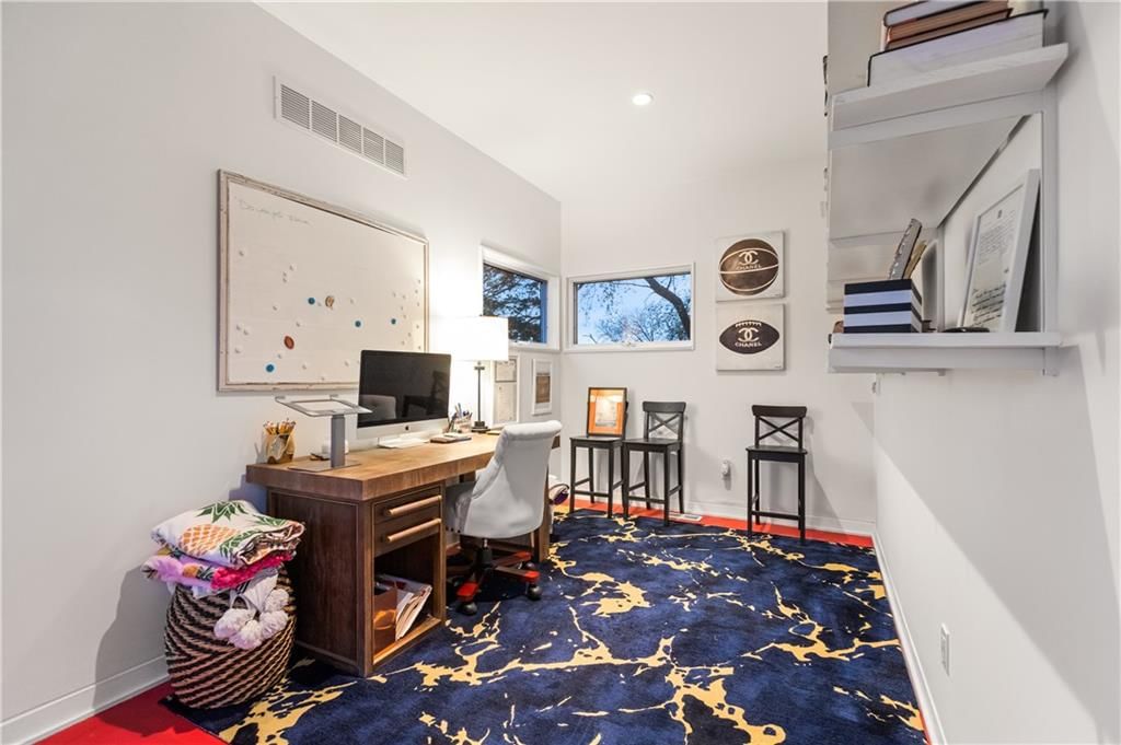 4800 Mercier Street — photo 38