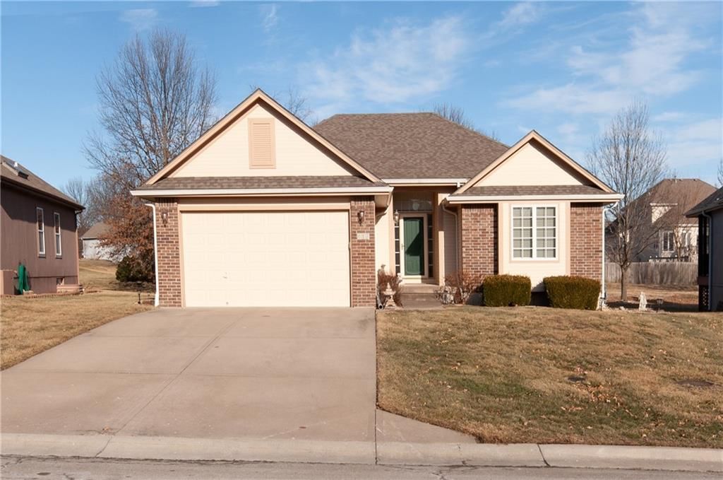 617 Meadowlark Drive — photo 2