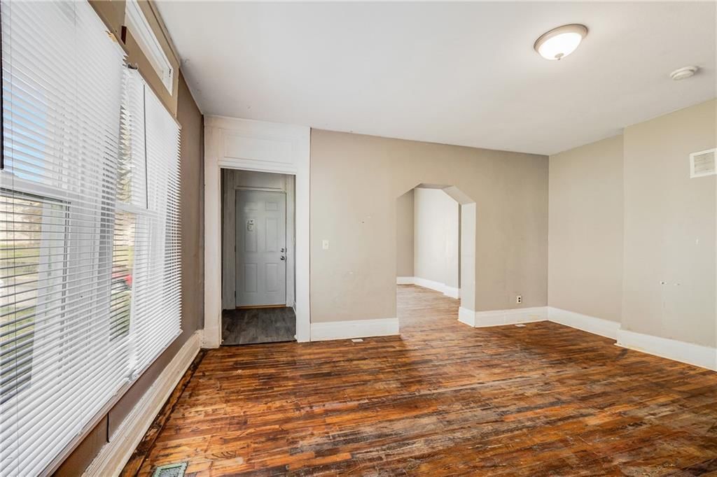 920-922 S 14th Street — photo 11