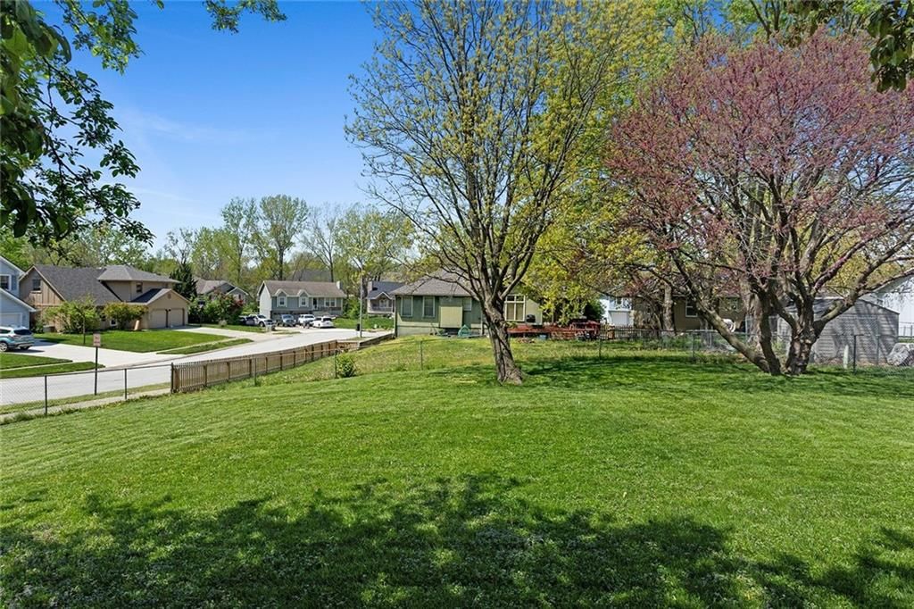 6900 T Gabbert Drive — photo 34