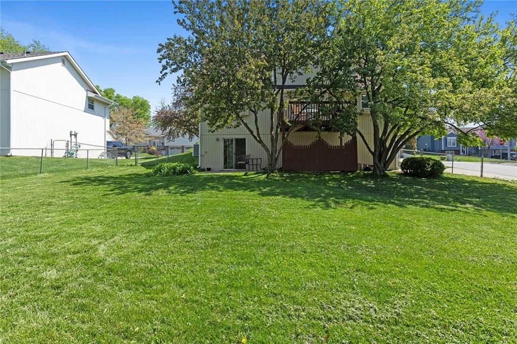6900 T Gabbert Drive — photo 36