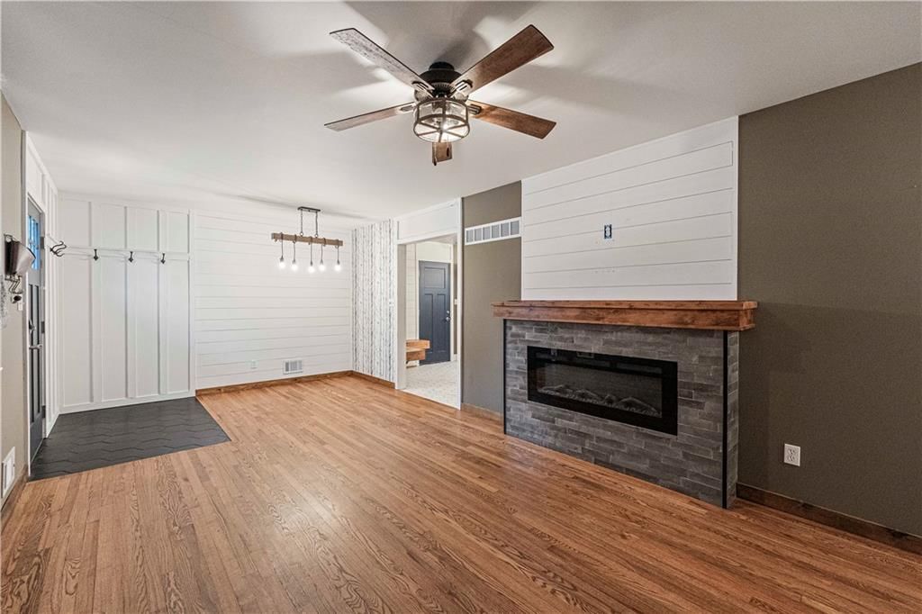 3805 S Adams Avenue — photo 13