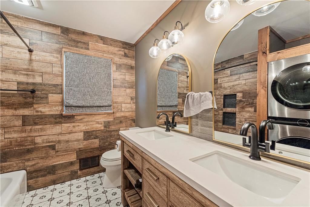 3805 S Adams Avenue — photo 15