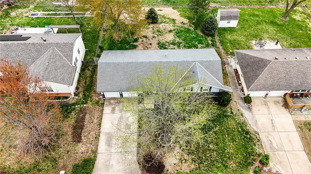 3805 S Adams Avenue — photo 34