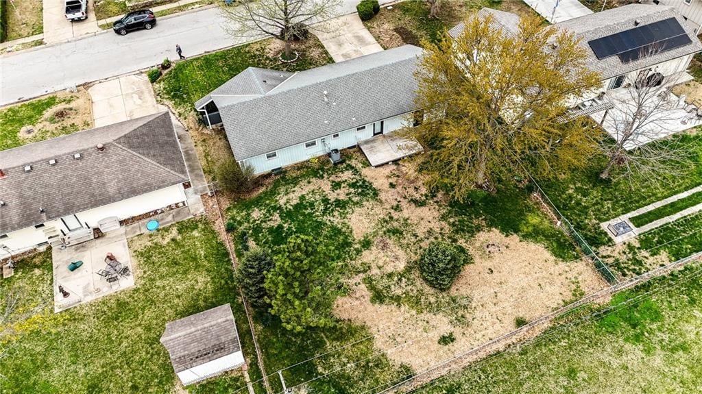 3805 S Adams Avenue — photo 38