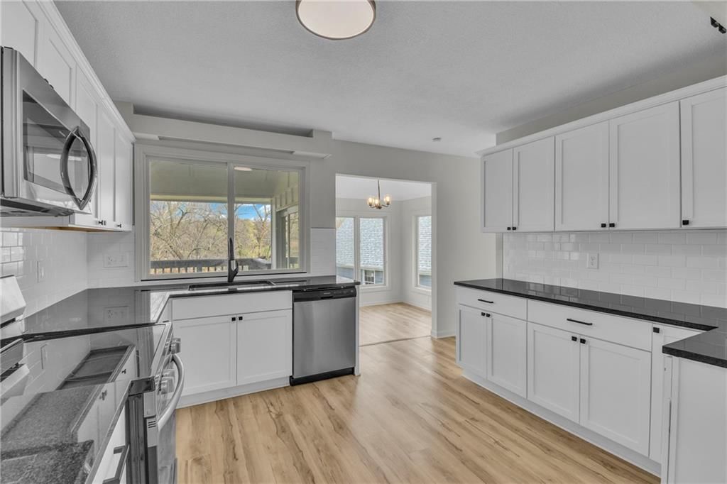 8176 NW TWIN OAKS Drive — photo 23