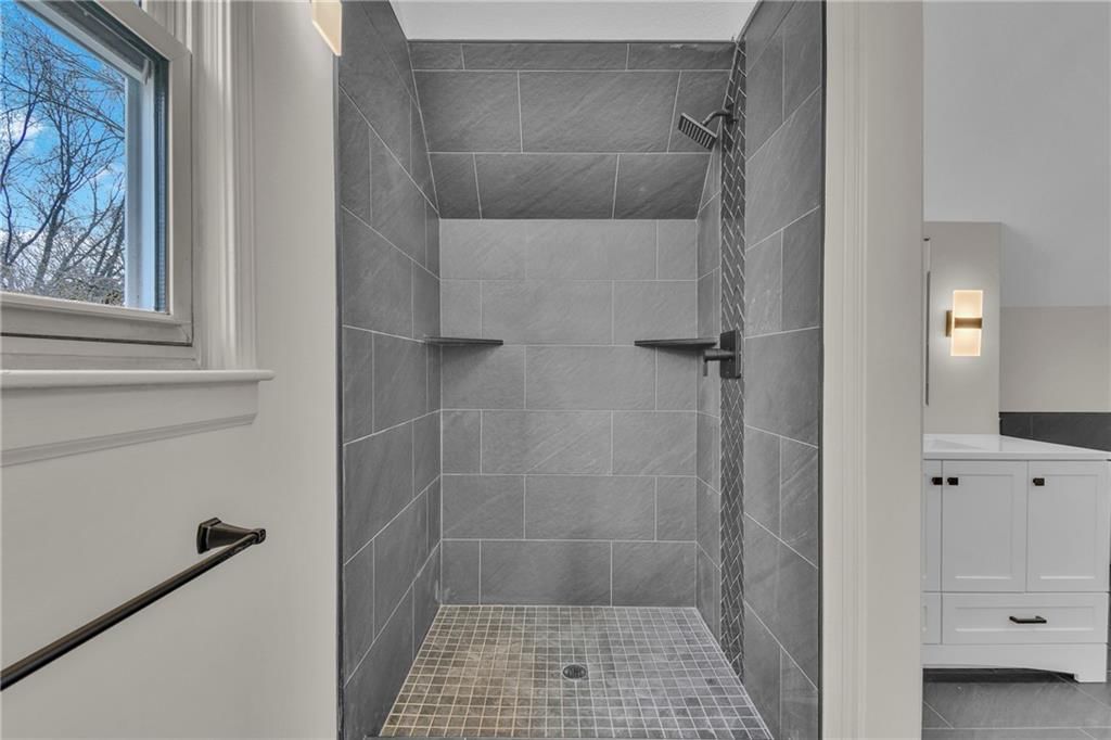 8176 NW TWIN OAKS Drive — photo 7