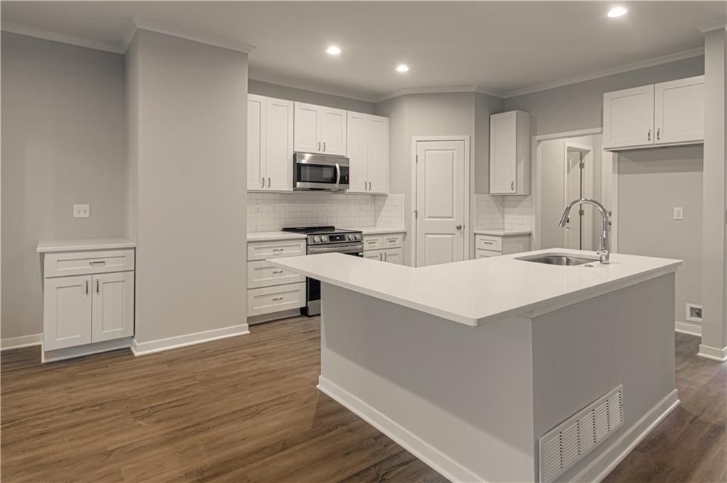 1089 N Findley Street — photo 16